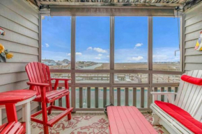 Amazing Direct Inlet View Steps from the Ocean